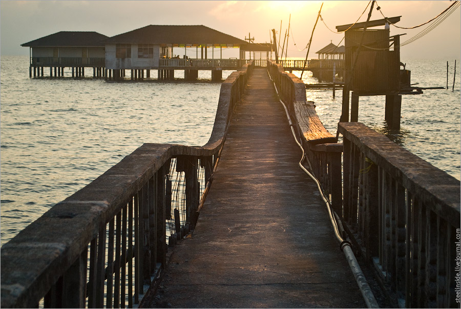 Ночь на краю земли. Мыс Пиай. · steelinside.com