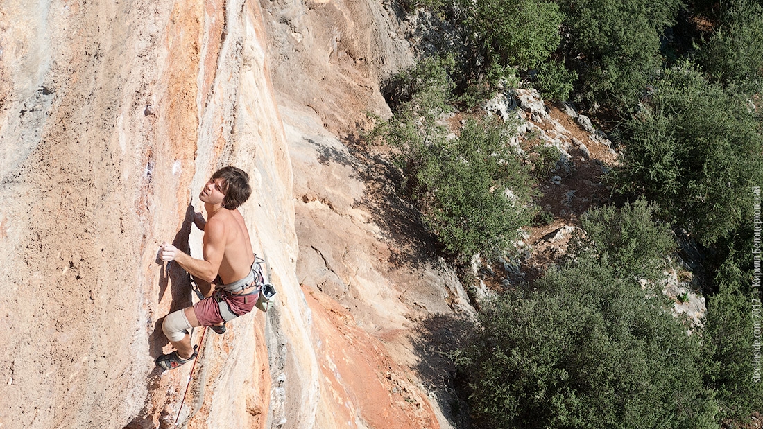 Михаил Уткин на Olimpos Games 8b+